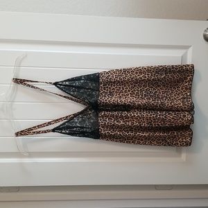 EXCELLENT condition 2 piece lingerie babydoll top and matching panty!